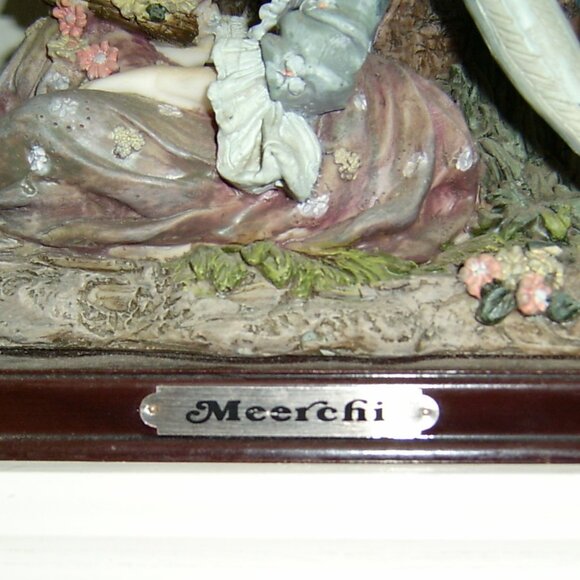 Meerchi Beautiful Resin Victorian Man & Woman Figurine, GUC - Picture 4 of 4